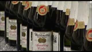 Martinellis in Watsonville Sparkling Apple Cider [upl. by Bayer]