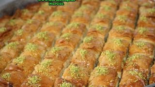 40 katli Ev Baklavasi  Antep Baklavasi nasil yapilir tarifi  kolay Fistikli Baklava  Nurmutfagi [upl. by Darryl289]