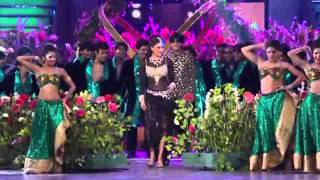 Star Guild Awards kareena kapoor performans 2014 [upl. by Divod488]