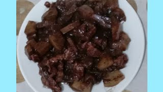 Pork dinuguan with green papaya dinardaraan in ilocano Ilocano recipe vlog022 [upl. by Tildi]