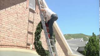 Pro Tip How to safely install large wreaths [upl. by Eliot]