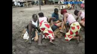 AFRIQUE Musique et Danse Traditionnelle quotKongo les MAKANDAquot [upl. by Jehiel871]