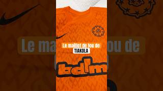 TIAKOLA réalise le maillot du FC 93  football [upl. by Oeak]