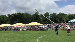 2017 Grandfather Mountain Highland Games Caber Toss [upl. by Haziza]