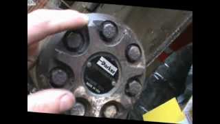 how to disassemble a parker hydraulic wheel motor [upl. by Maurizio386]