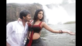 Velan Ettuthikkum Tamil  Movie Stills  Samuthirakani Nani amp Amala Paul [upl. by Dnana168]