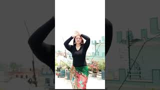 step grnai aayena 🤧 Nepali geet [upl. by Eehtomit889]