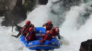 White Salmon River Class IIIIV Rafting [upl. by Aitnohs]