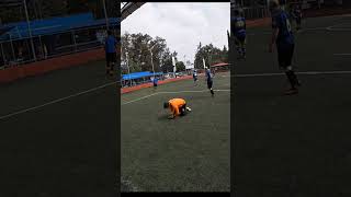 Atajadas goalkeepertraining football skills goalkeepercoach [upl. by Nosille]