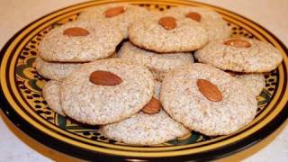 Moroccan Almond Macaroons Recipe  CookingWithAlia  Episode 56 [upl. by Chrotoem]