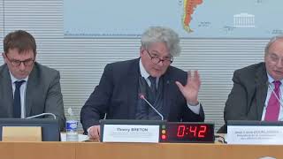 Ukraine  Thierry Breton propose un fonds de 100 milliards pour lindustrie de défense européenne [upl. by Sana]