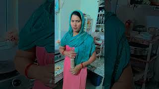 Saas ko mili pagal bhu like comedy subscribe saasbahu share [upl. by Dudley]