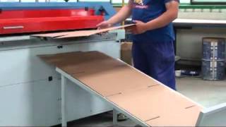 MAQUINA AUTOMATICA BOXMAT PARA FABRICACION DE CAJAS [upl. by Laohcin]