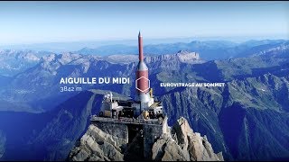 Pose de vitrage  Coursive de lAiguille du midi [upl. by Azirb]