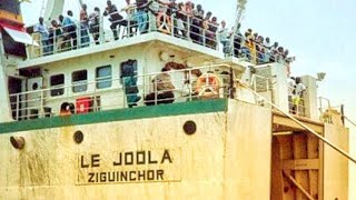 Le naufrage du bateau le JOOLA le 26 septembre 2002 [upl. by Andree]