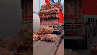 जूट से बोरियां कैसे बनाई जाती है 😲  How to make a sack from a jute  Wood working making shorts [upl. by Etram]