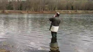 Le Brochet de Claude au plan deau du Mas à Issoire par Fario Mentos 2016 [upl. by Htnamas167]