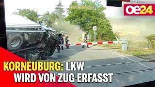 Korneuburg LKW wird von Zug erfasst [upl. by Sibie]