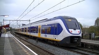 Aankomst SLT 2621 in Station Almere Parkwijk [upl. by Acinorrev413]