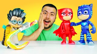 PJ Masks oyuncakları ile seçkin bölümler Pijamaskeliler şekerleri kurtarıyor Oyun videoları [upl. by Aynav]