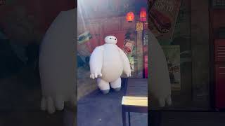 The adorable Baymax at Disneyland California（大英雄天團）🥰 2024 travel cute adorable baymax 可愛 可愛い [upl. by Ignazio]