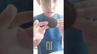 Provando oreos parte2 [upl. by Yllom281]