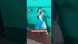 Saree Ke Fall Sa 😍 shorts dance dance [upl. by Yerac]