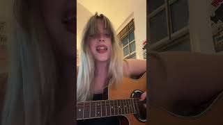 loveee this song beabadoobee singer beabadoobeecover cover acousticcover [upl. by Prudhoe]