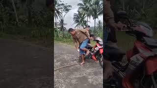 Barnas lagi Barnas lagi fypシ゚viral lucu sorotan ngakak sorot sorotmedia funny sorotandunia [upl. by Huldah]