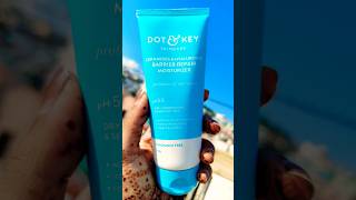 Dotampkey moisturizer ceramidesampHyaluronic barrier repair skincare review moisturizer shorts [upl. by Llenra]