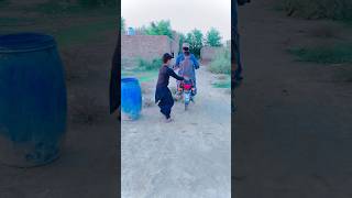 bacche ki jaan bacha li 🤲 trending indiapakistan viralvideo usa youtubeshorts youtube [upl. by Aronow]