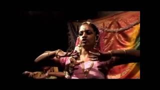 ► The Lettingo Cabaret  Diwali n°6 cours de danse traditionnelle par Emma [upl. by Kisor]