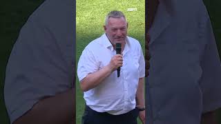 Een opmerkelijke speech van Ron Jans 😂 [upl. by Eentrok]