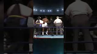 Kakaibang Sandali Sa Boksing  Bowe vs Tillery shorts [upl. by Nayab511]