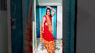 Bhigi Hui Hai Raat Magar Jal Rahe Hain Ham 🥰💃  shorts  ytshorts  shortsfeed  hindisong [upl. by Oiramrej]