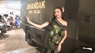 Berkibarlah Bendera Negeriku by Srigung coversinger indonesiaidol [upl. by Lorrayne345]