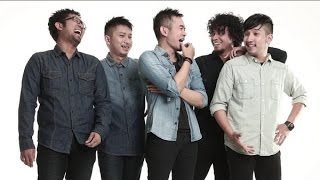 Samsons  Di Ujung Jalan Lyrics Video HD [upl. by Aleac71]