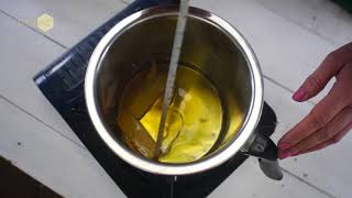 Thorne Beehives  how to use a bain marie to melt wax [upl. by Brannon361]