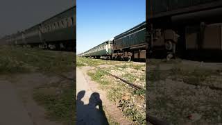 Train Experience in Pakistan  Chiniot [upl. by Anaytat449]