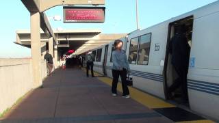 San FranciscoMillbrae Train Arriving at El Cerrito del Norte BART HD [upl. by Stickney933]