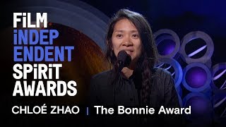 CHLOÉ ZHAO wins the Bonnie Award at the 2018 Film Independent Spirit Awards [upl. by Yatzeck]