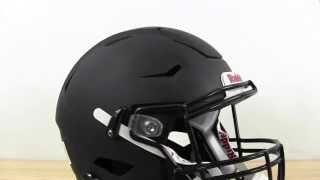 Riddell SpeedFlex vs Schutt Vengeance VTD II Football Helmet Comparison [upl. by Mortimer989]