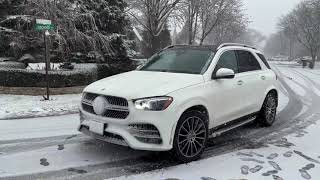 Mercedes GLE 4MATIC ON SNOW [upl. by Devona]