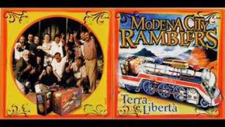 Modena City Ramblers  Radio Tindouf [upl. by Karlyn]