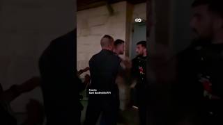 Policías israelíes detienen a dos agentes de seguridad franceses en una iglesia de Jerusalén Este [upl. by Bathsheb105]