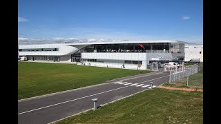 Construction de lentrée de lusine dembouteillage Evian  AmphionlesBains 74  Timelapse [upl. by Aicala]