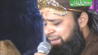 Sarwar Kahoon Ke Maalik O Moula By Owais Qadri Daroodon Ki Barish 2008 [upl. by Tome]