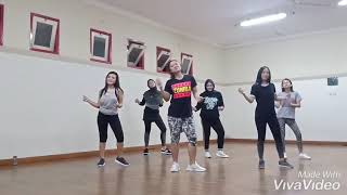 Zumba quotLlegaste Tuquot with Zin Emy [upl. by Peck]