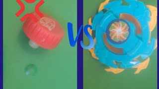 Beyblade de brinquedo VS Beyblade caseira [upl. by Mailli]