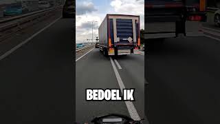 TUSSEN GROTE VRACHTWAGENS RIJDEN [upl. by Doble140]